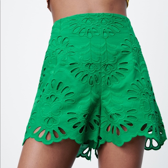 Zara Pants - NWT ZARA Gorgeous Eyelet Shorts